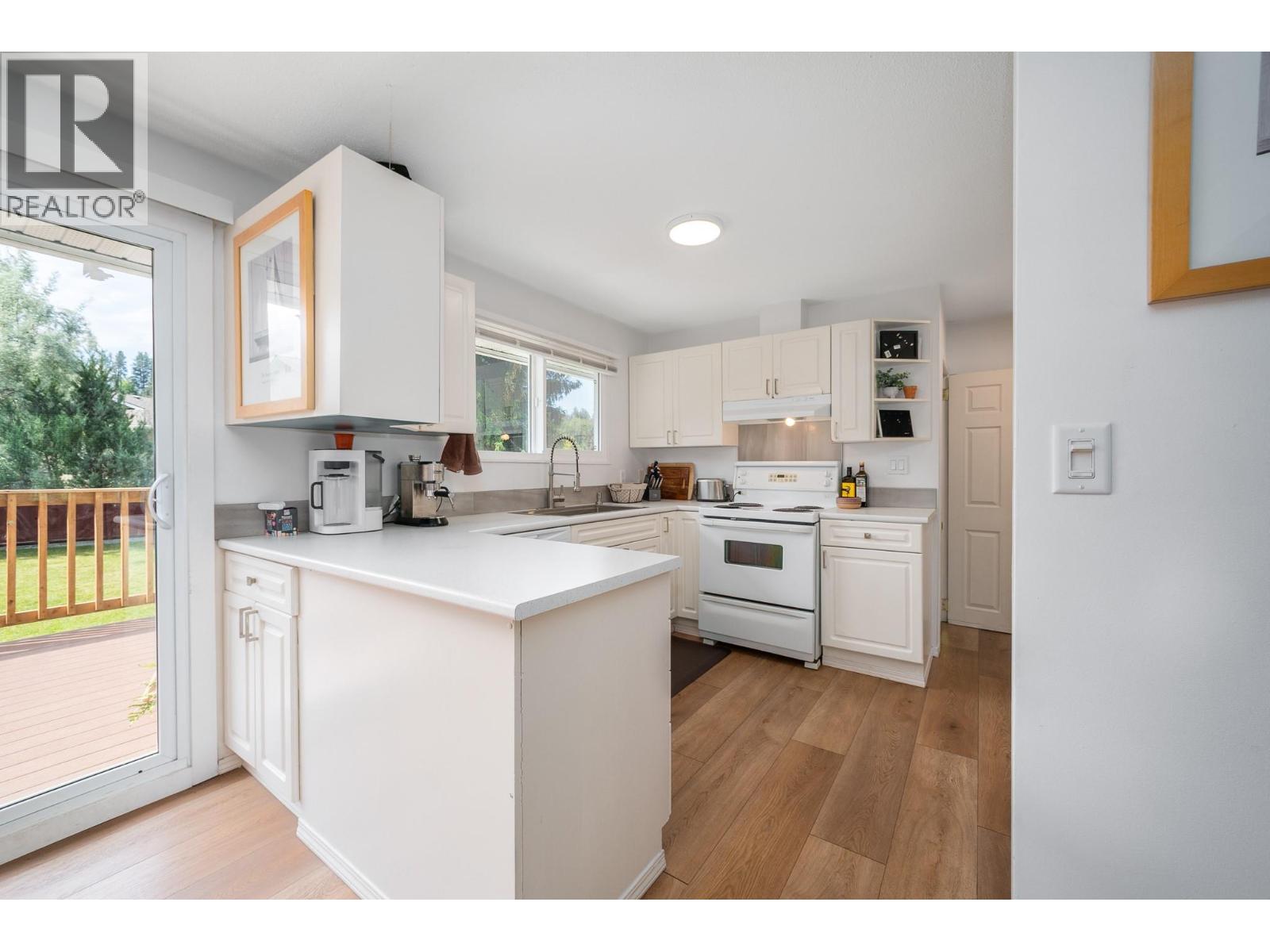 679 McClure Road - Image 12