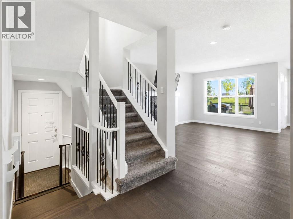 290 Masters Avenue SE - photo 16