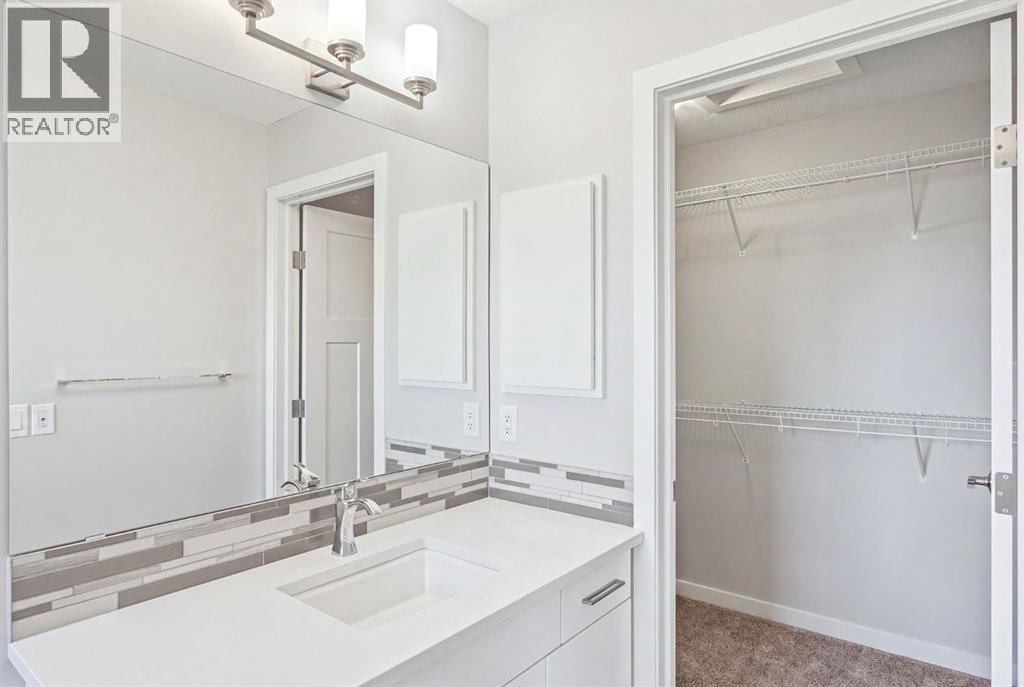 290 Masters Avenue SE - photo 24