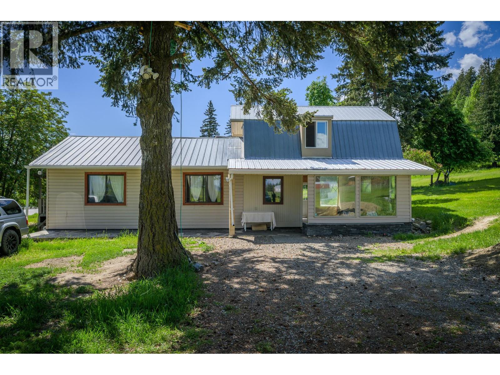 6721 Yellowhead Highway S - Image 19
