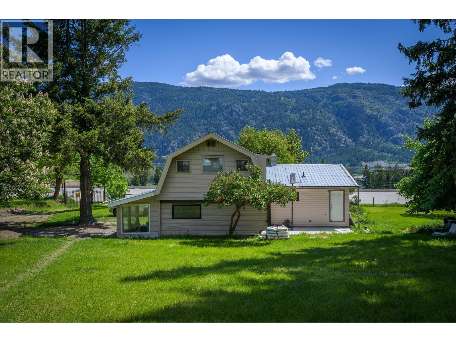 6721 Yellowhead Highway S - 20