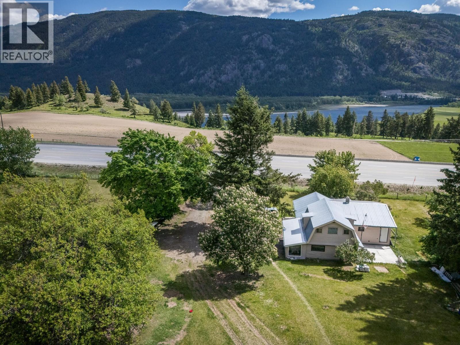 6721 Yellowhead Highway S - Image 41