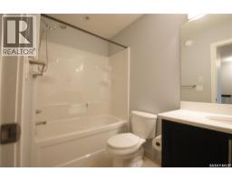 1303a Broadway Avenue, Saskatoon, SK S7H2A5 Photo 20
