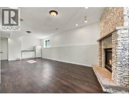 110 Braeshire Lane, Saskatoon, SK S7V1A1 Photo 32