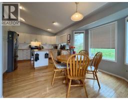 33 Canyon Court W, Lethbridge, AB T1K6V1 Photo 13