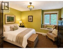 2638 Blokker Rd, Nanoose Bay, BC V2S6X8 Photo 14