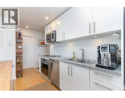 406 391 Tyee Rd, Victoria, BC V9A0A9 Photo 16