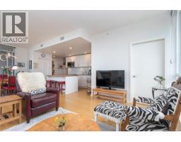 406 391 Tyee Rd, Victoria, BC V9A0A9 Photo 9