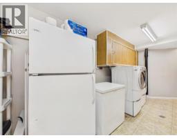26 Otterbury Avenue, Red Deer, AB T4N5A1 Photo 26