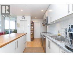 406 391 Tyee Rd, Victoria, BC V9A0A9 Photo 15