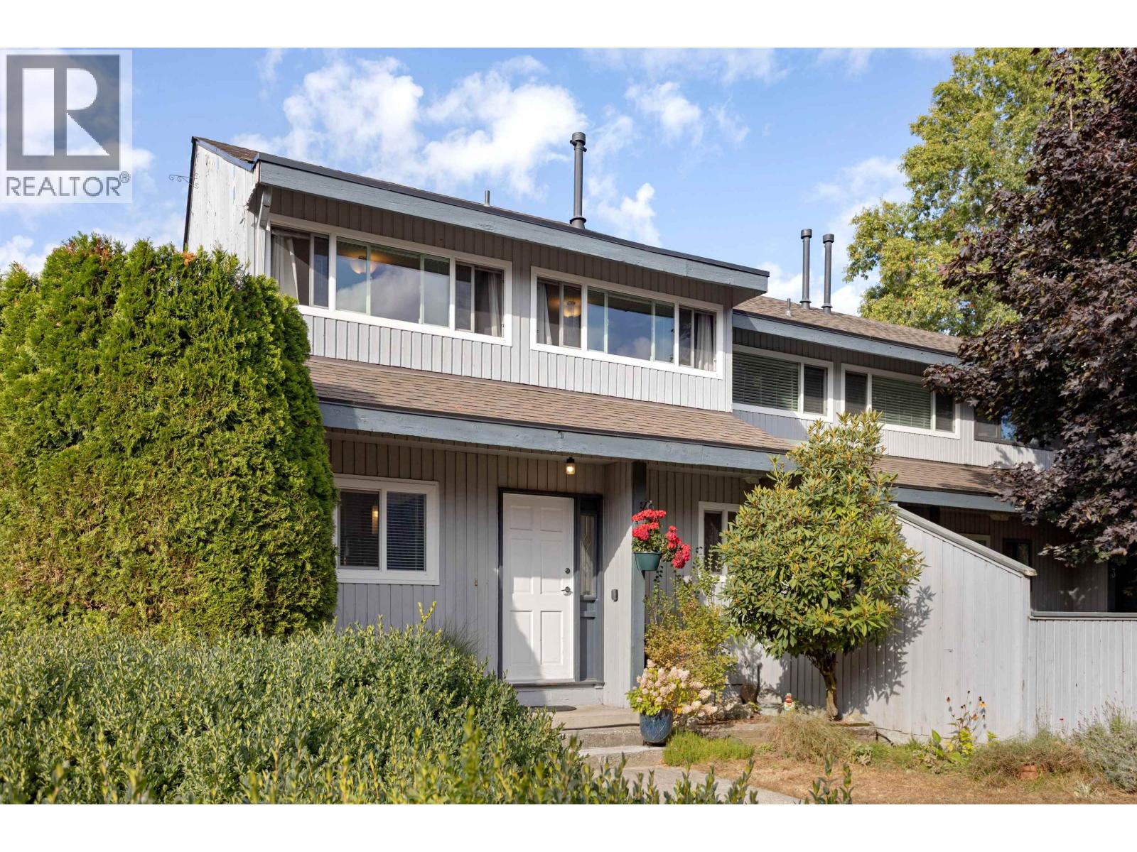#1 19022 119B Avenue, Pitt Meadows, British Columbia, V3Y1X5, Pitt Meadows, British Columbia — photo 2 of 5