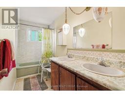 1054 Cholette Crescent, Ottawa, ON K1C1T5 Photo 13