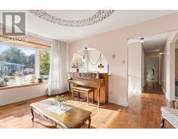 1054 Cholette Crescent, Ottawa, ON K1C1T5 Photo 6