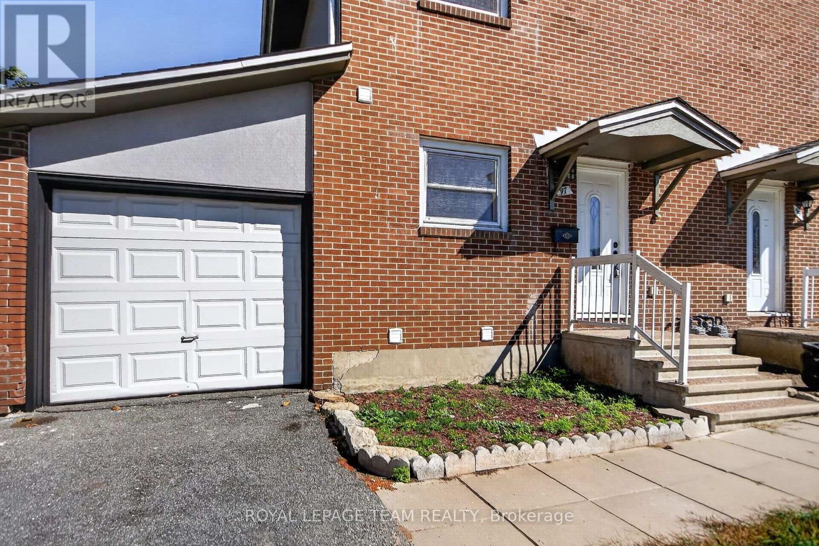 97 DOANE STREET, Ottawa
