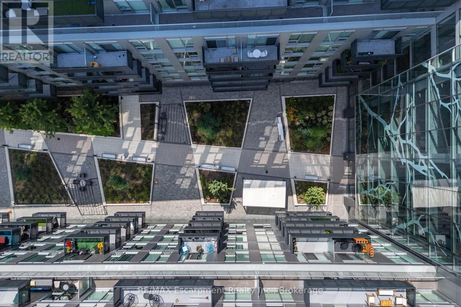 #707 2450 OLD BRONTE ROAD - 4