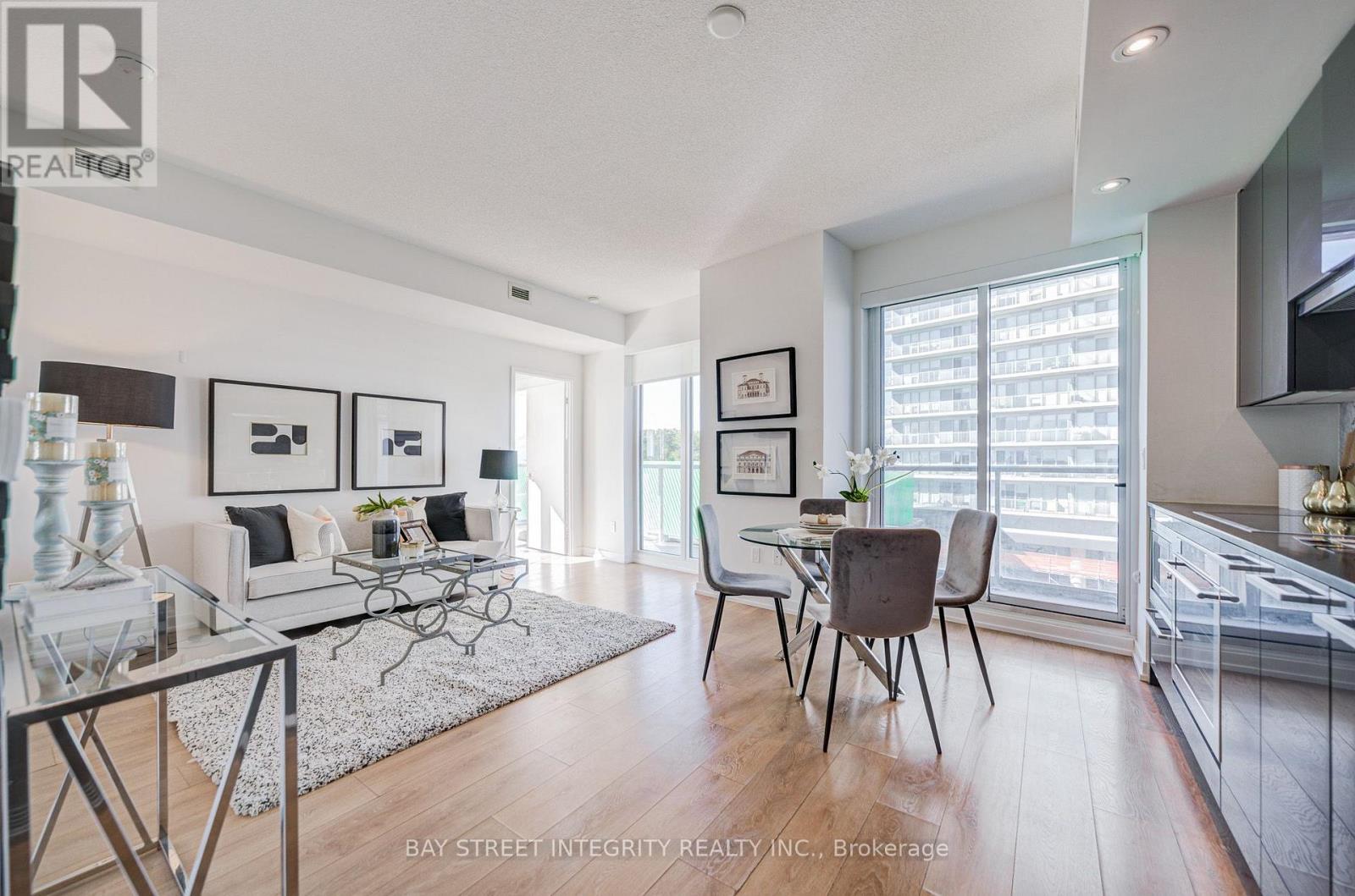 303 - 117 MCMAHON DRIVE, Toronto (Bayview Village) — photo 2