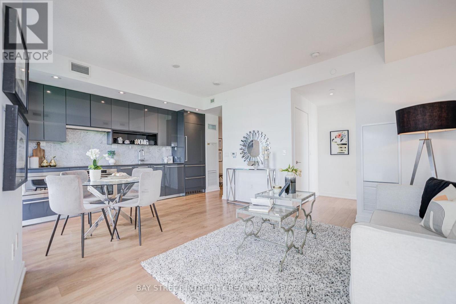 303 - 117 MCMAHON DRIVE, Toronto (Bayview Village) — photo 3