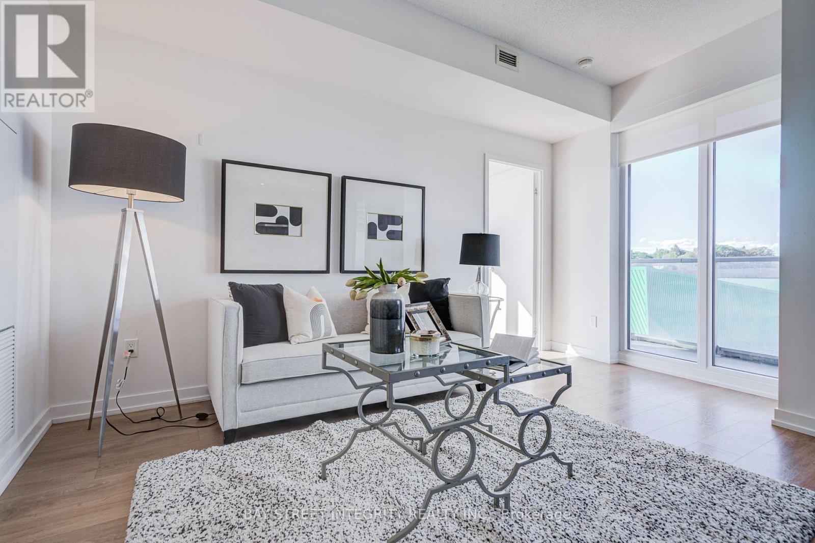 #303 117 MCMAHON DRIVE - 6