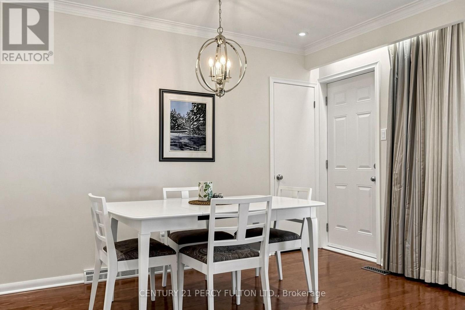 8 WALLBRIDGE COURT, Toronto (Willowdale West) — photo 6
