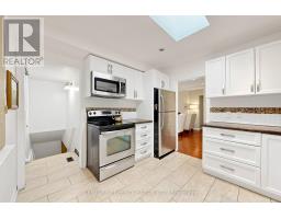 8 Wallbridge Court, Toronto, ON M2R1W1 Photo 14