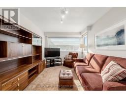 8 Wallbridge Court, Toronto, ON M2R1W1 Photo 18