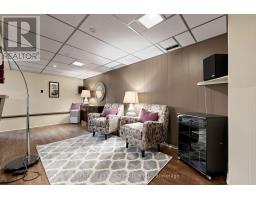 8 Wallbridge Court, Toronto, ON M2R1W1 Photo 26