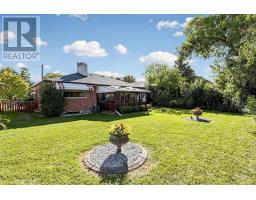 8 Wallbridge Court, Toronto, ON M2R1W1 Photo 35