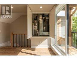 4 - 352 Jones Avenue, Toronto, ON M4J3G3 Photo 10