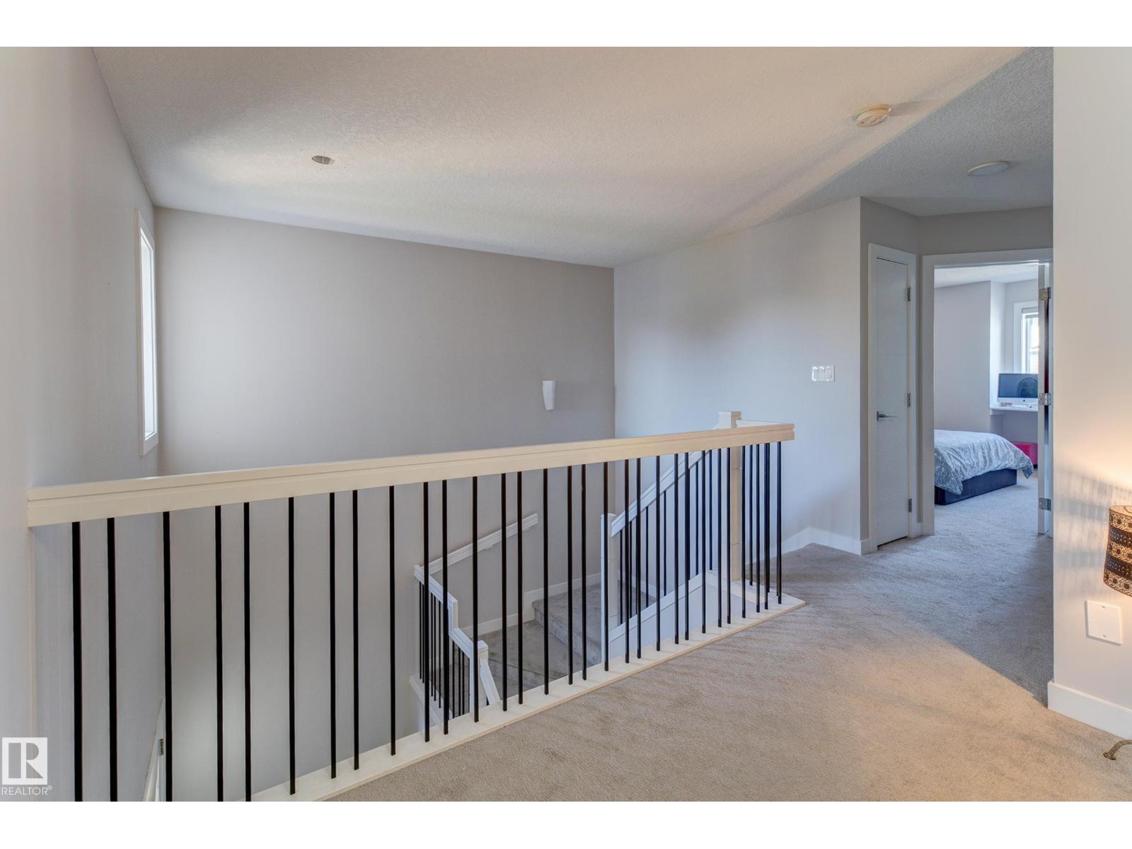 #32 1703 16 AV NW - 25