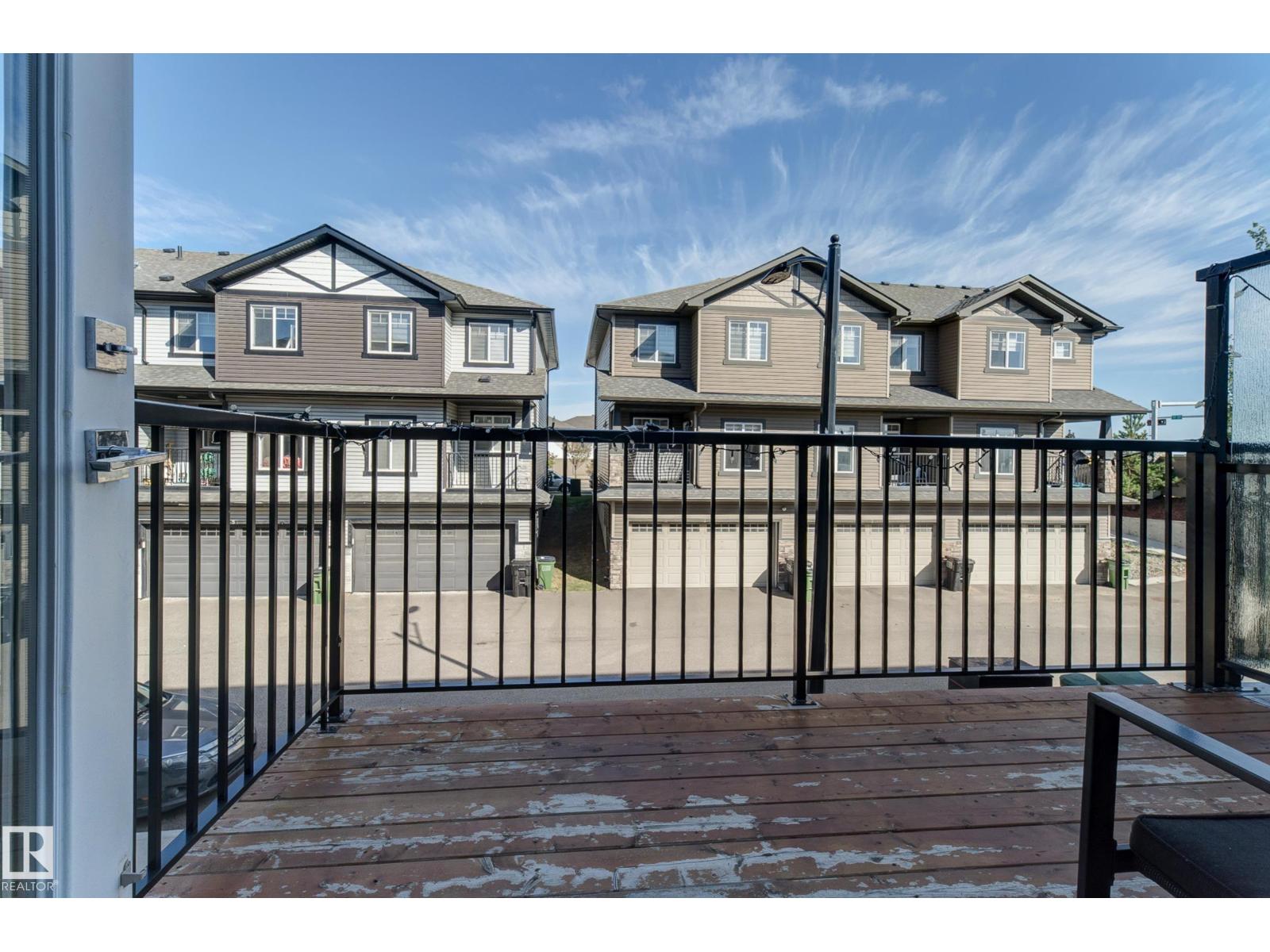 #32 1703 16 AV NW - 6