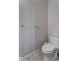 #32 1703 16 Av Nw Nw, Edmonton, AB T6T2C3 Photo 11