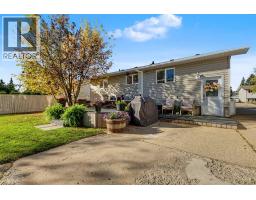 7633 97a Street, Grande Prairie, AB T8V3Z8 Photo 30