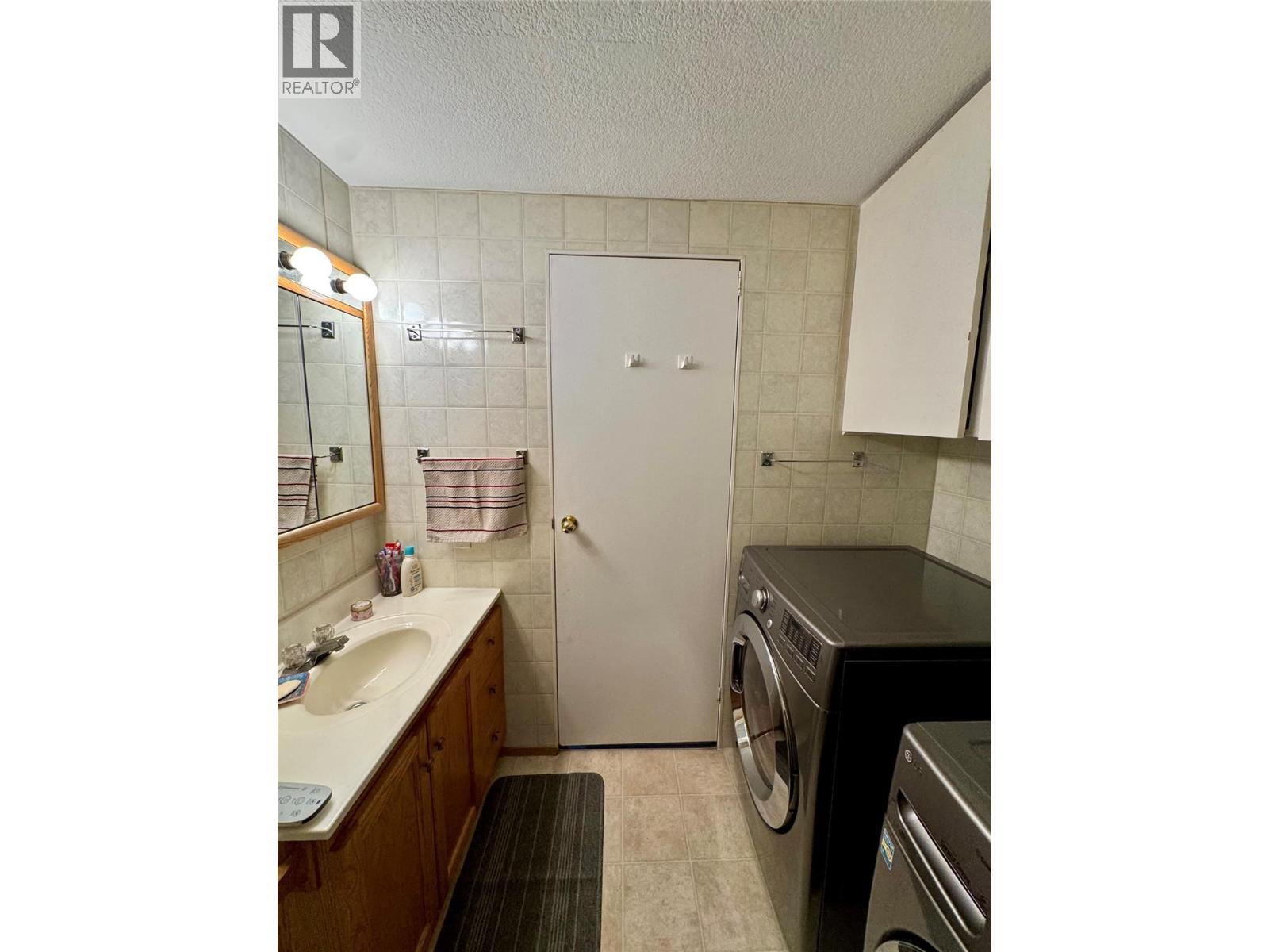 445 Bailey Avenue - Image 20