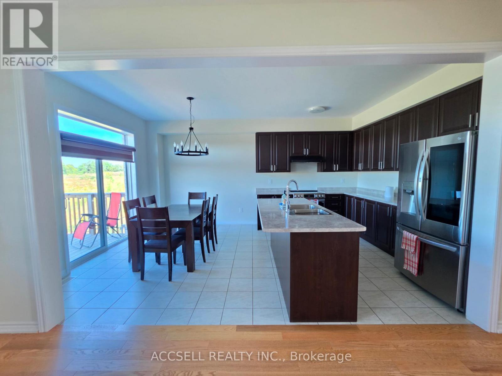 92 HAWICK CRESCENT, Haldimand — photo 6