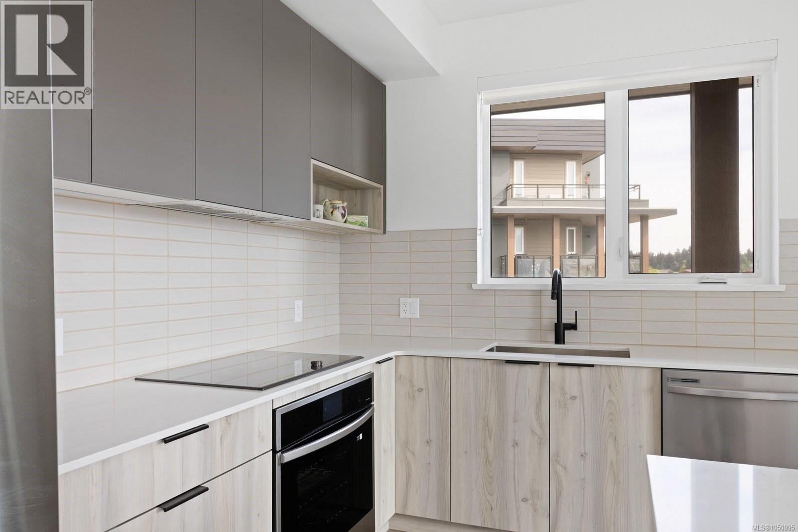 #301 3564B Ryder Hesjedal Way - 7
