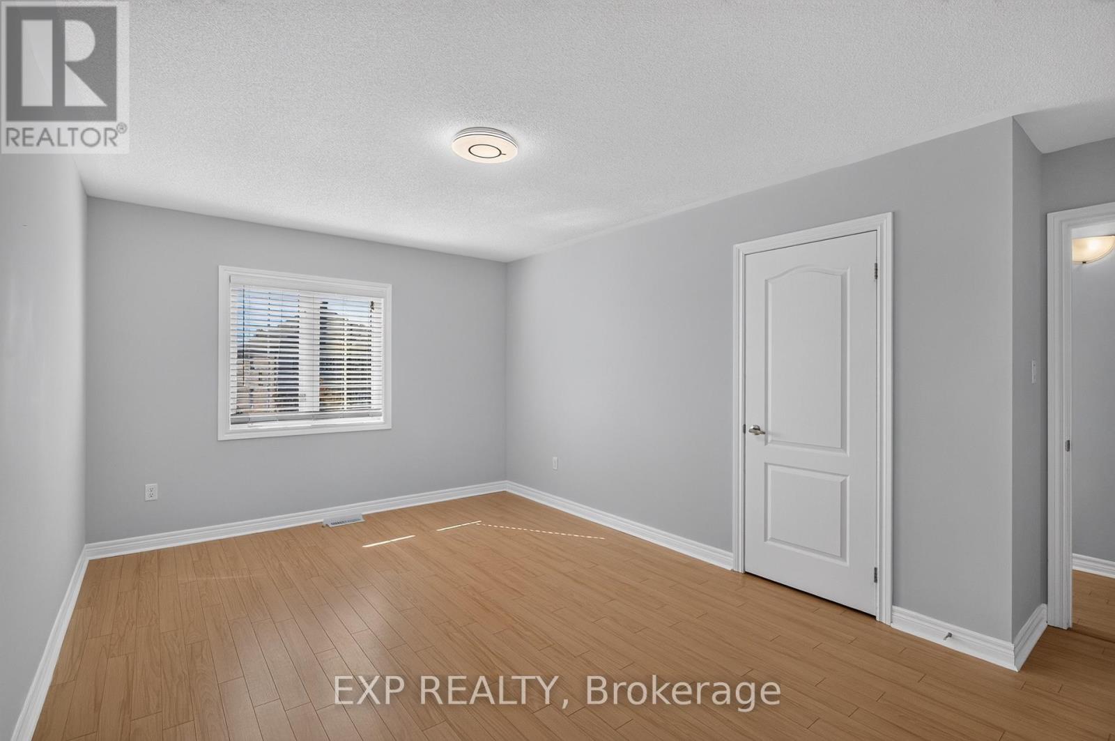 209 WOODSPRING AVENUE - 35