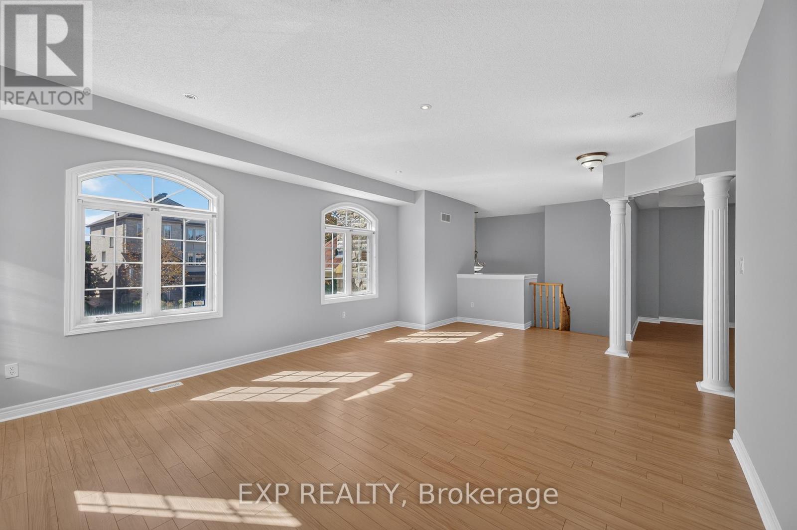 209 WOODSPRING AVENUE - 8