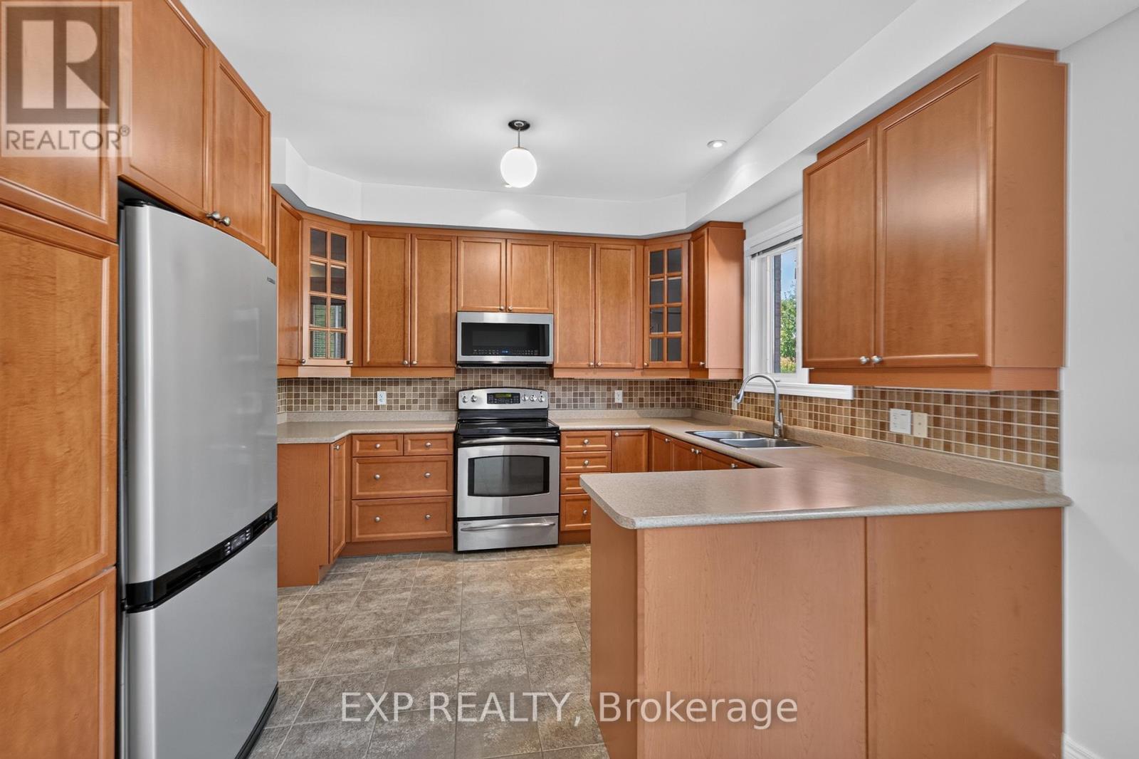209 WOODSPRING AVENUE - Image 16