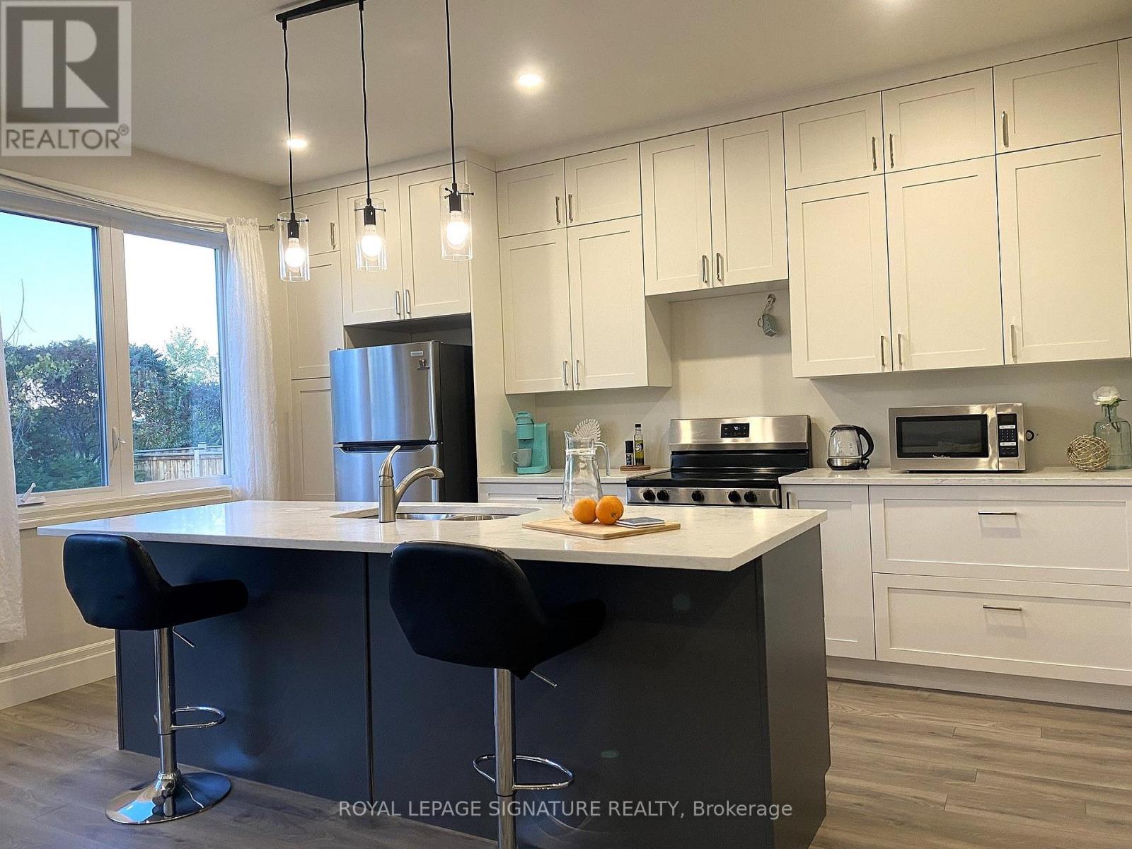 14 Griffin Street, Prince Edward County (Picton), Ontario, K0K2T0, Prince Edward County (Picton), Ontario — photo 5 of 5