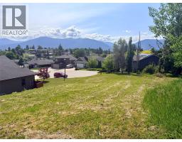 722 Mountain Springs Crescent, Creston, BC V0B1G5 Photo 6