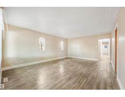 9347 105 Av Nw Nw, Edmonton, AB T5H0J7 Photo 13