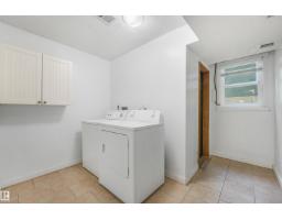 9347 105 Av Nw Nw, Edmonton, AB T5H0J7 Photo 50