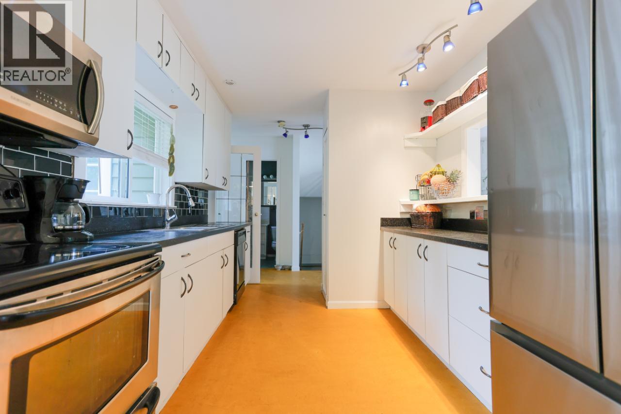 8119 MUNCH Road - Image 17