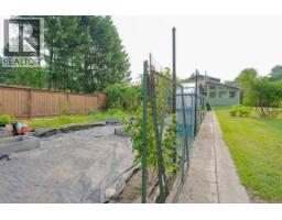 8119 Munch Road, Procter, BC V0G1V0 Photo 46