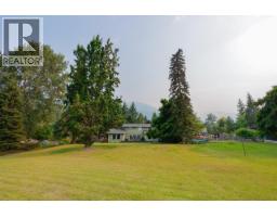 8119 Munch Road, Procter, BC V0G1V0 Photo 48