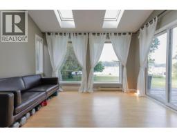 8119 Munch Road, Procter, BC V0G1V0 Photo 24