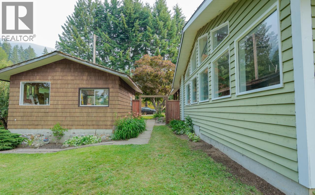 8119 MUNCH Road - Image 45