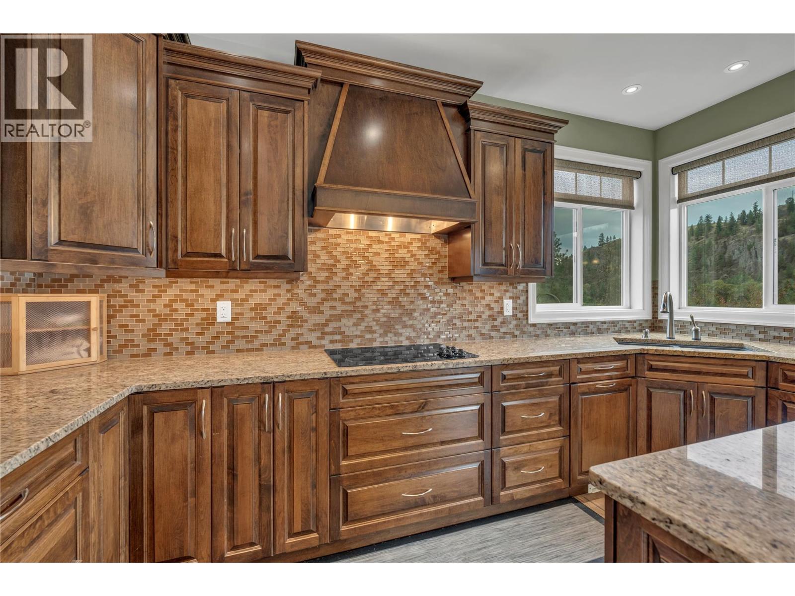 3789 McLean Creek Road - Image 14