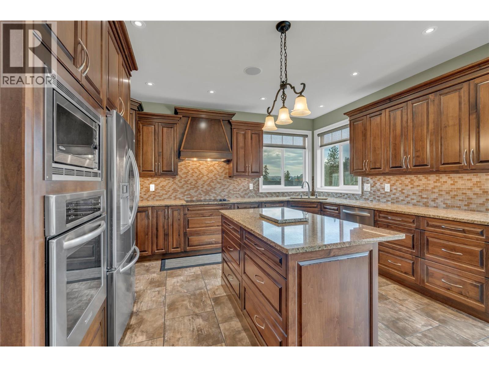 3789 McLean Creek Road - Image 7