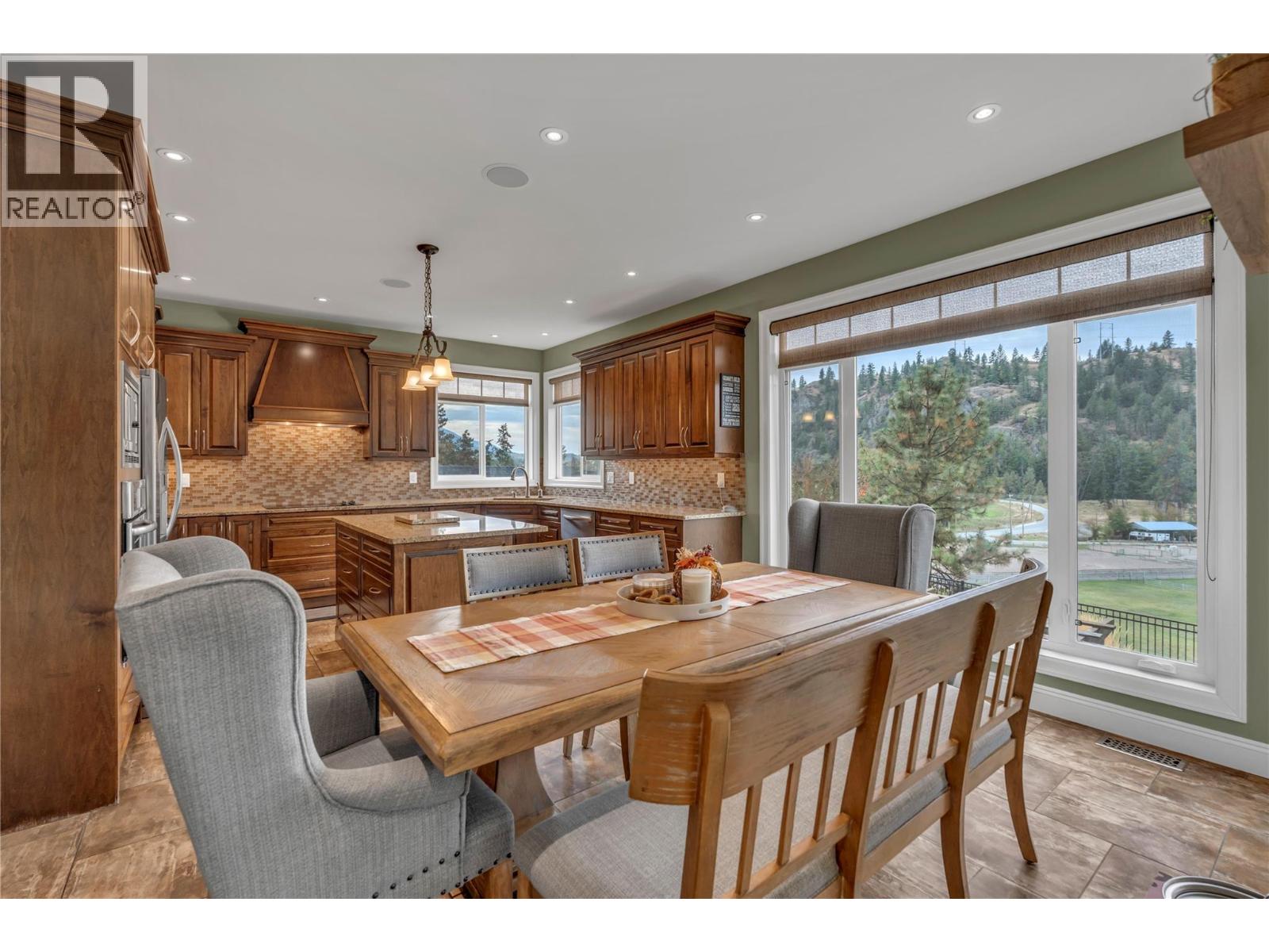 3789 McLean Creek Road - 12